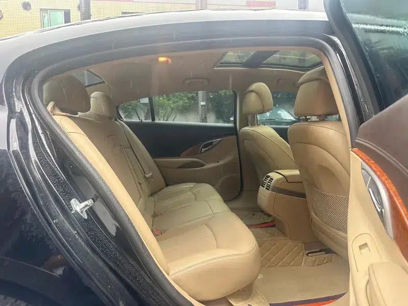 Buick LaCrosse 2011 2.4L SIDI Comfort Sunroof Edition — миниатюра 20