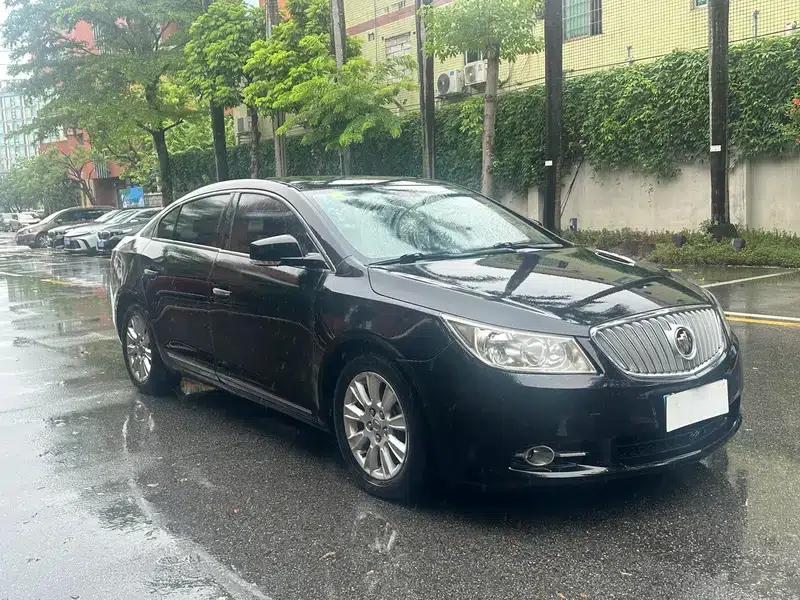 Buick LaCrosse 2011 2.4L SIDI Comfort Sunroof Edition — миниатюра 3
