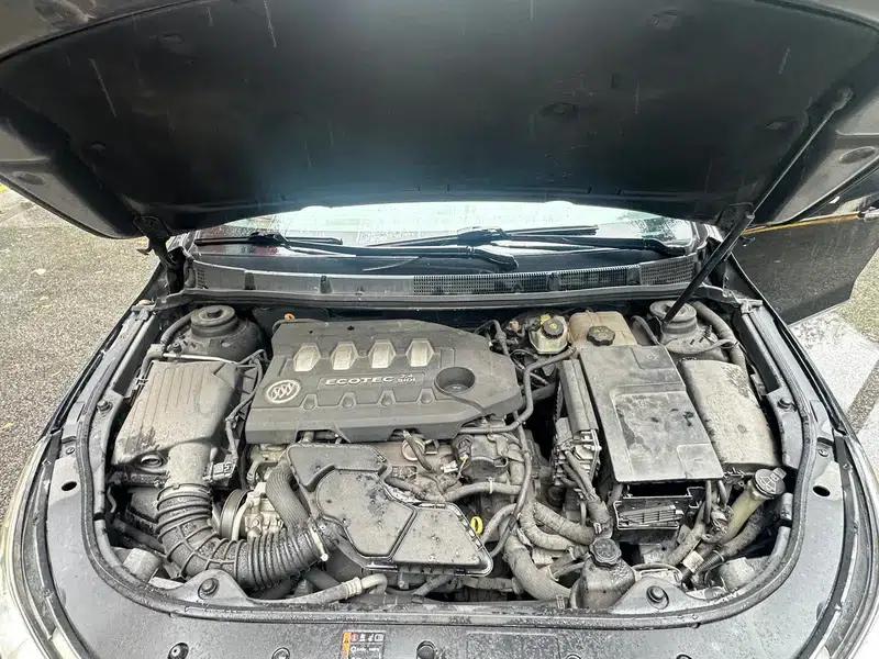 Buick LaCrosse 2011 2.4L SIDI Comfort Sunroof Edition — миниатюра 9
