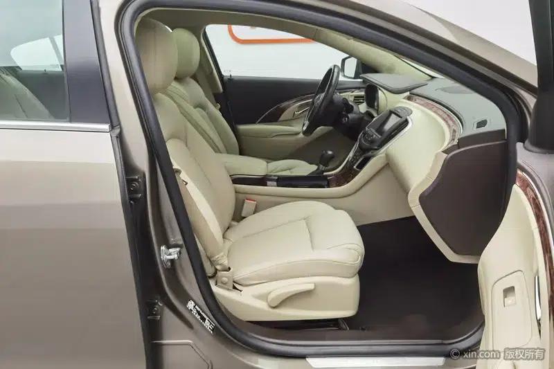 Buick LaCrosse 2013 2.4L SIDI Leading Comfort Edition — миниатюра 19