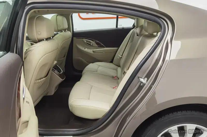 Buick LaCrosse 2013 2.4L SIDI Leading Comfort Edition — миниатюра 20