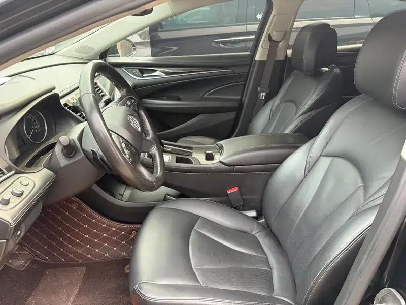 Buick LaCrosse 2018 20T Elite — миниатюра 8