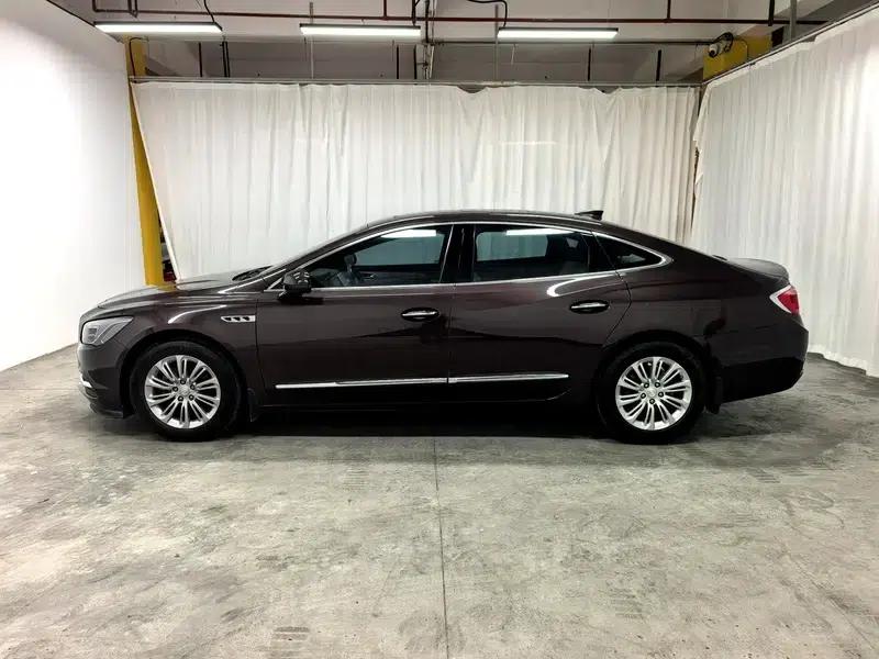 Buick LaCrosse 2018 30H Elite — миниатюра 4