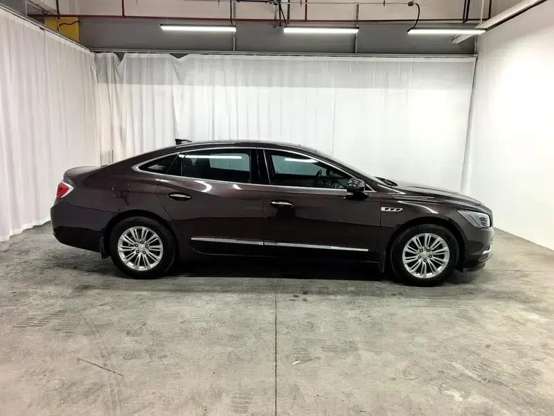 Buick LaCrosse 2018 30H Elite — миниатюра 8