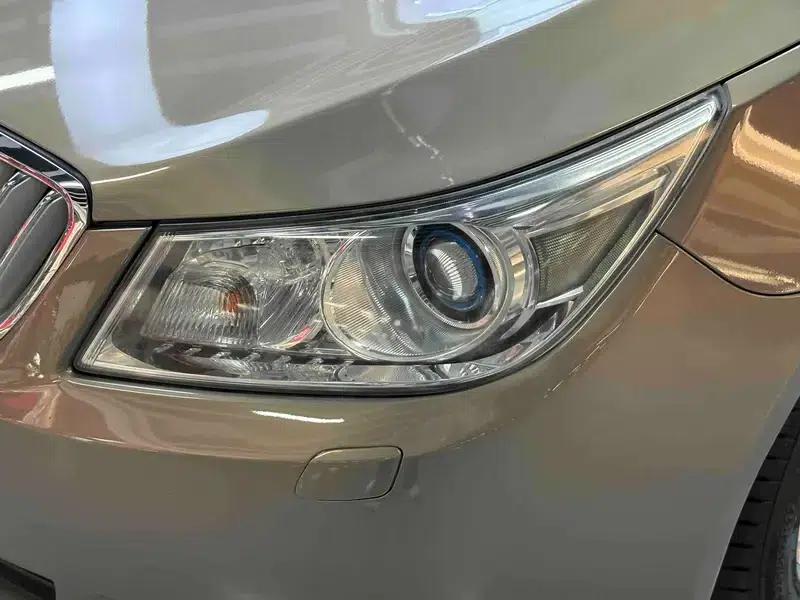 Buick LaCrosse 2012 2.4L SIDI Luxury Edition — миниатюра 12