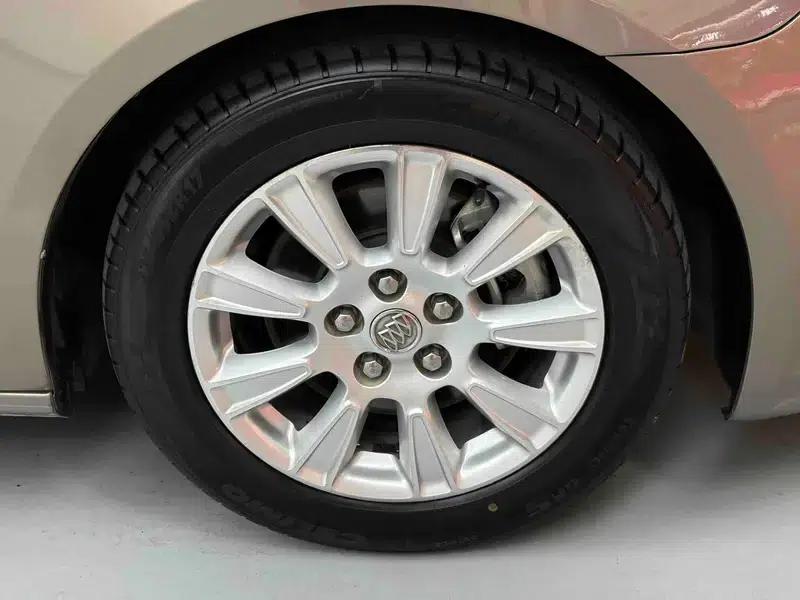 Buick LaCrosse 2012 2.4L SIDI Luxury Edition — миниатюра 19