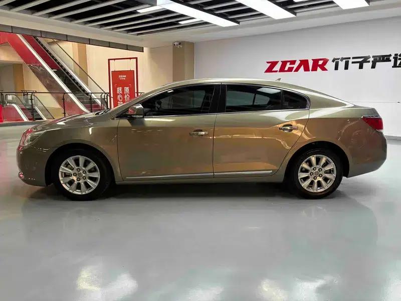 Buick LaCrosse 2012 2.4L SIDI Luxury Edition — миниатюра 4