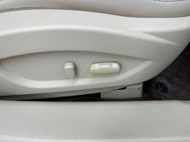 Buick LaCrosse 2012 2.4L SIDI Luxury Edition — миниатюра 33