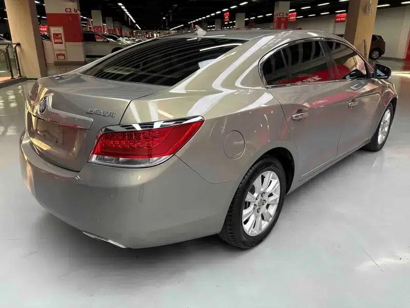 Buick LaCrosse 2012 2.4L SIDI Luxury Edition — миниатюра 7