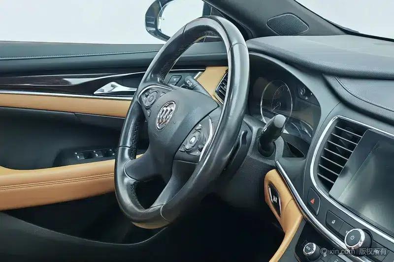 Buick LaCrosse 2018 28T Elite — миниатюра 16