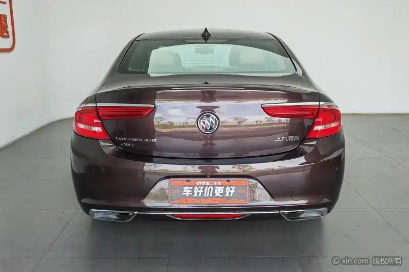 Buick LaCrosse 2018 28T Elite — миниатюра 3