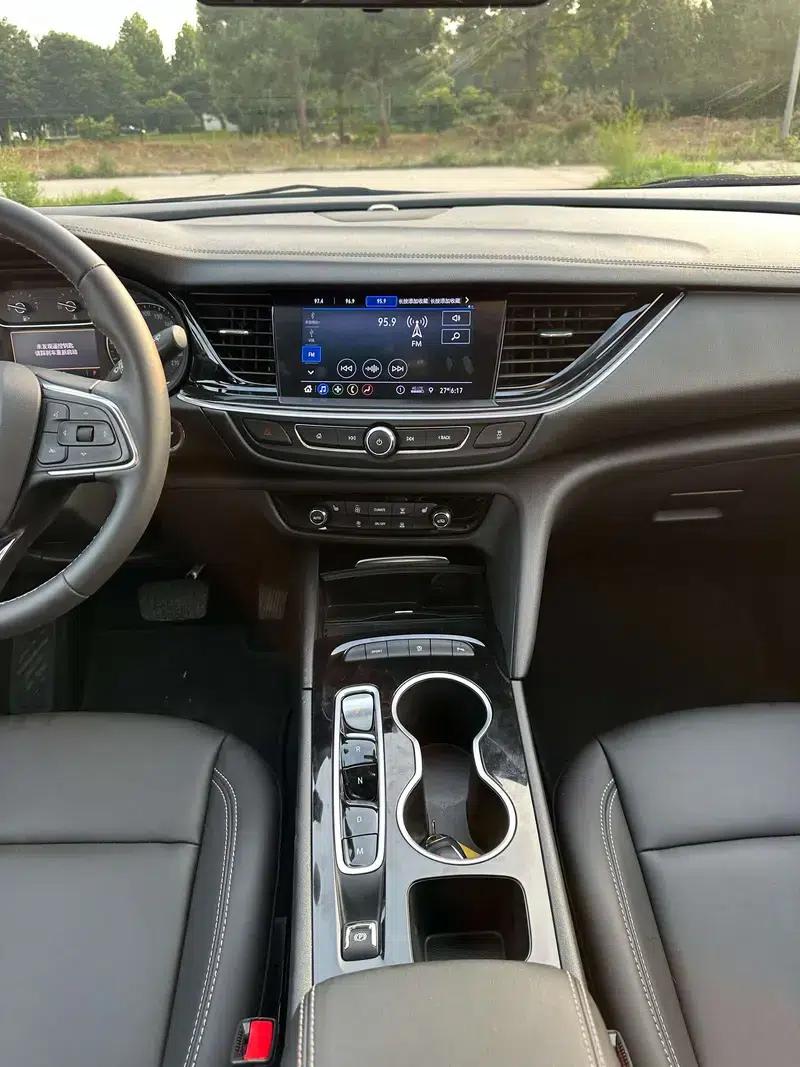 Buick Regal 2024 25T Premium Edition — миниатюра 12