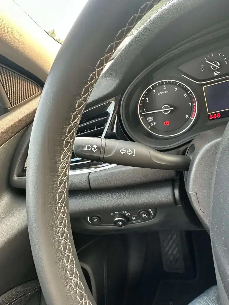 Buick Regal 2024 25T Premium Edition — миниатюра 19