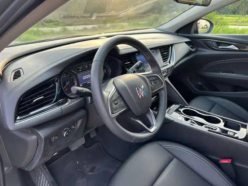 Buick Regal 2024 25T Premium Edition — миниатюра 23