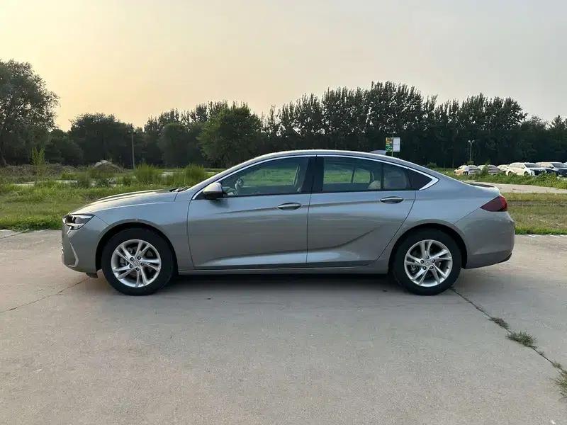 Buick Regal 2024 25T Premium Edition — миниатюра 4