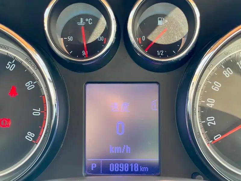 Buick Regal 2012 2.0L Comfort Edition — миниатюра 12