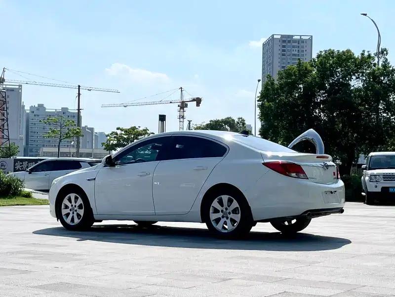 Buick Regal 2012 2.0L Comfort Edition — миниатюра 5