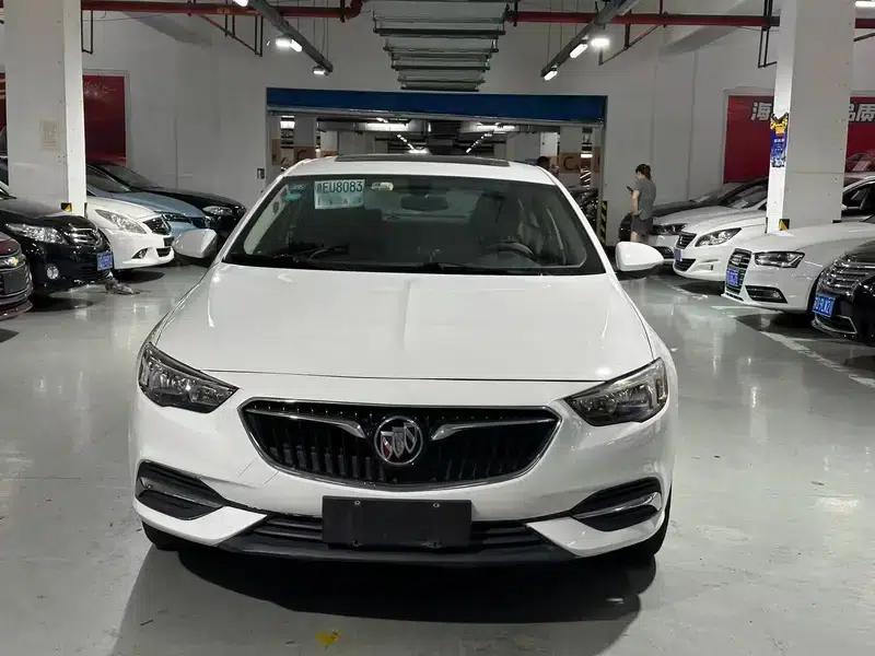 Buick Regal 2017 20T Elite — миниатюра 2