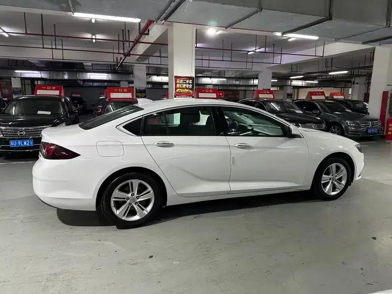 Buick Regal 2017 20T Elite — миниатюра 6