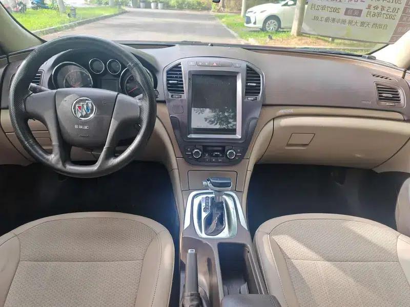 Buick Regal 2012 2.0L Comfort Edition — миниатюра 12