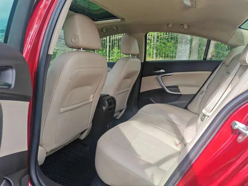 Buick Regal 2012 2.0L Comfort Edition — миниатюра 18