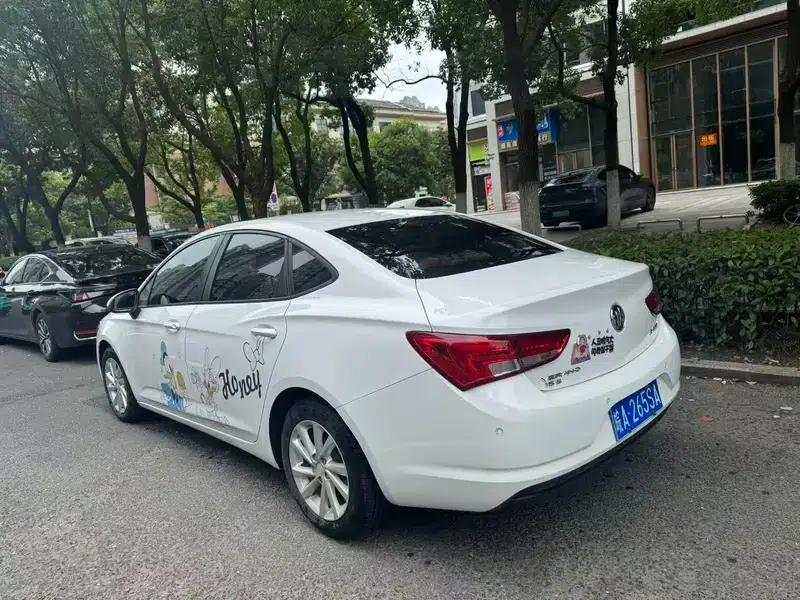 Buick Verano 2019 Sedan 15S Automatic Leading Edition — миниатюра 5