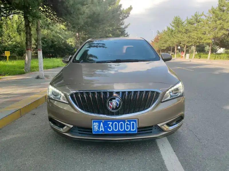 Buick Verano 2017 Sedan 15S Automatic Entry-Level — миниатюра 2