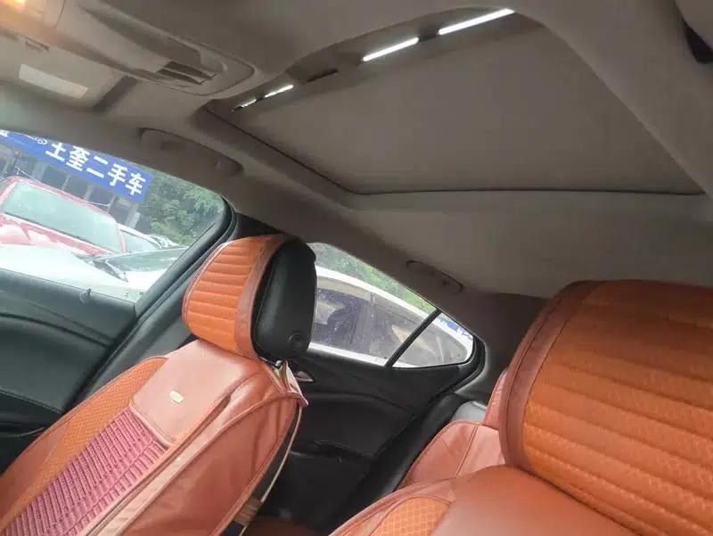 Buick Verano 2016 Hatchback 15S Automatic Leading Edition — миниатюра 9