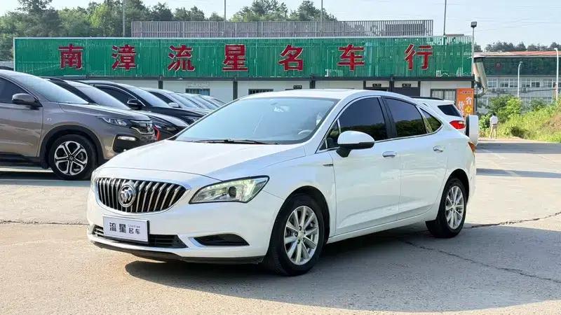 Buick Verano 2017 Sedan 20T Dual-Clutch Leading Edition — миниатюра 1