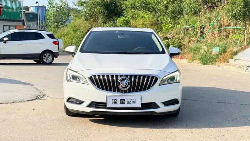 Buick Verano 2017 Sedan 20T Dual-Clutch Leading Edition — миниатюра 2