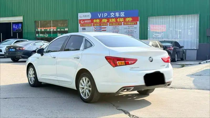 Buick Verano 2017 Sedan 20T Dual-Clutch Leading Edition — миниатюра 4