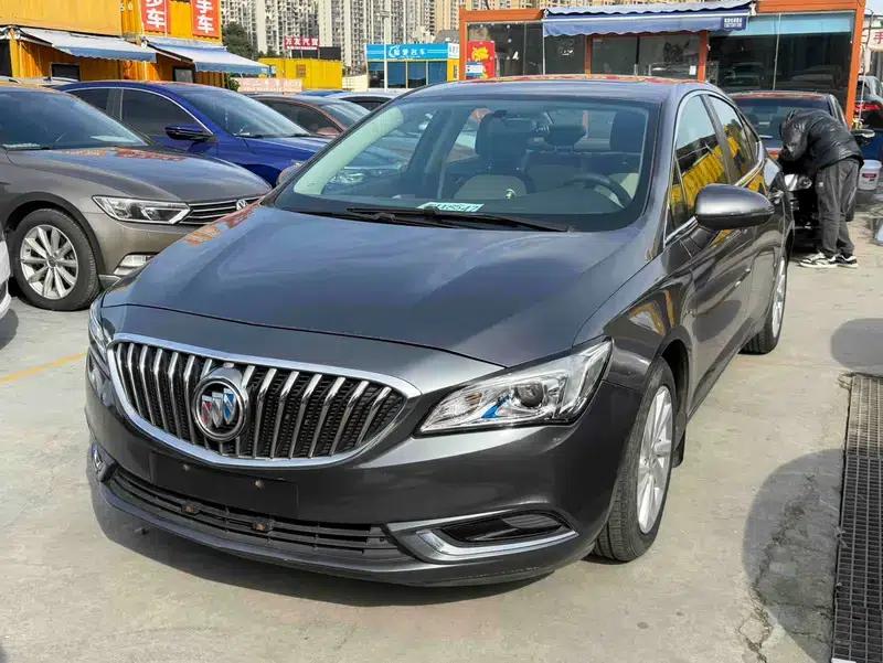 Buick Verano 2016 Hatchback 15S Automatic Leading Edition — миниатюра 1