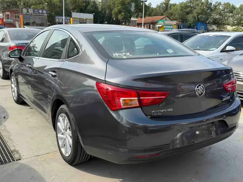 Buick Verano 2016 Hatchback 15S Automatic Leading Edition — миниатюра 3