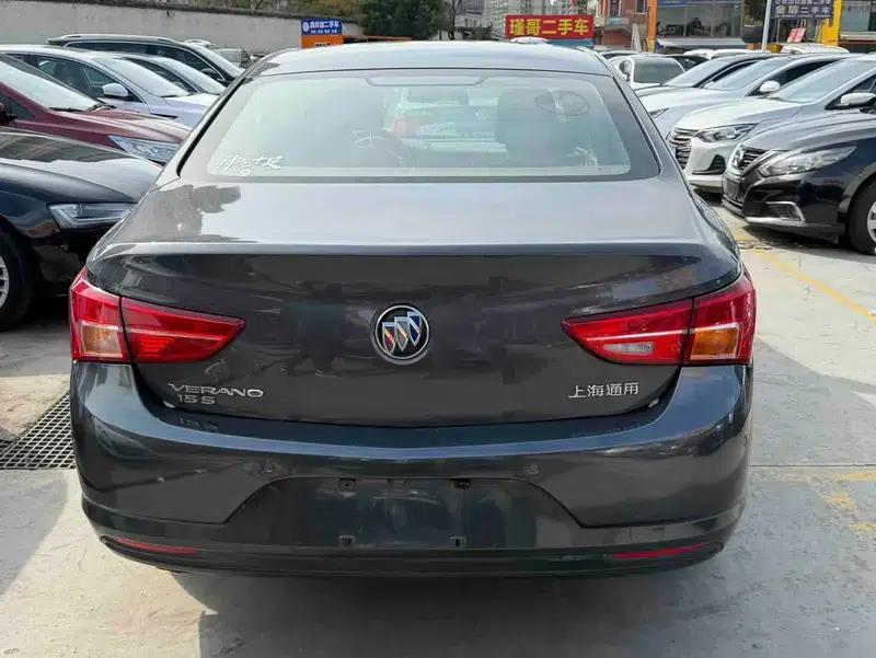 Buick Verano 2016 Hatchback 15S Automatic Leading Edition — миниатюра 4