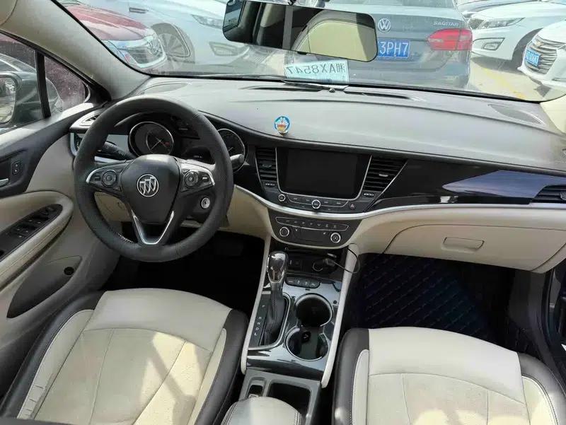 Buick Verano 2016 Hatchback 15S Automatic Leading Edition — миниатюра 7