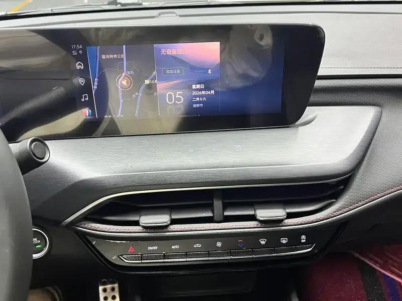 2023 Buick Verano Pro GS Hunter Edition — миниатюра 23