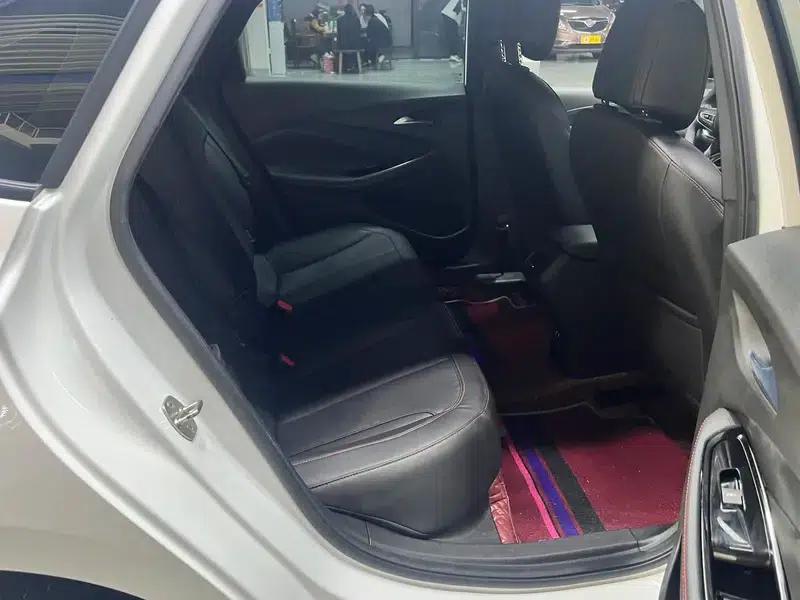 2023 Buick Verano Pro GS Hunter Edition — миниатюра 29