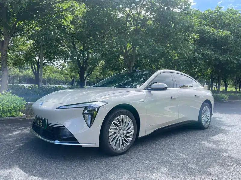 Buick Avenir 2025 — миниатюра 1