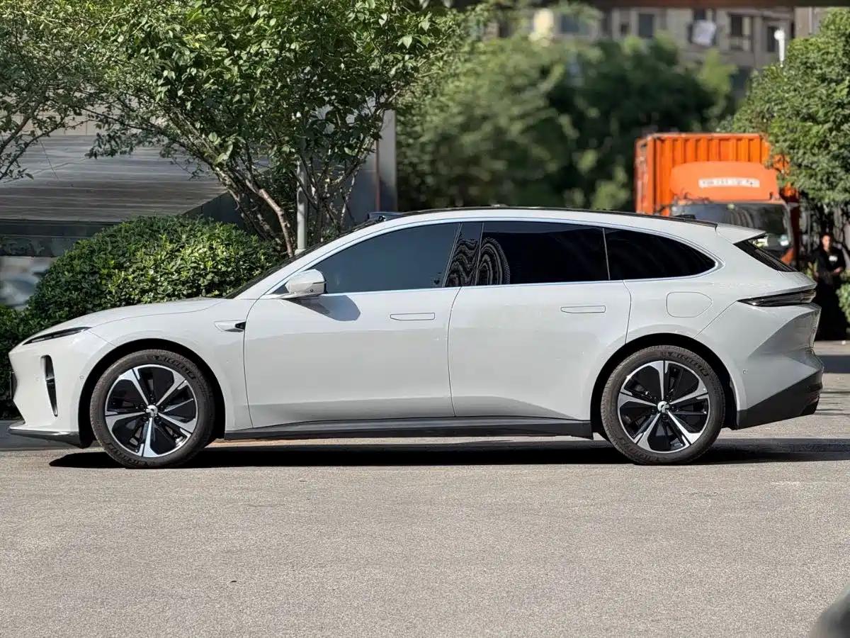 NIO ET5T 2024 Model 75kWh Touring — миниатюра 4
