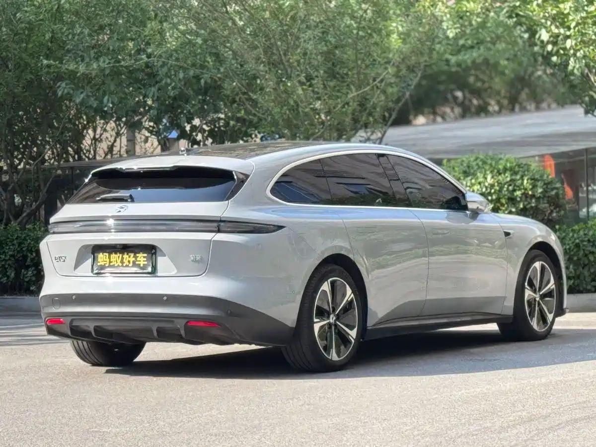 NIO ET5T 2024 Model 75kWh Touring — миниатюра 7