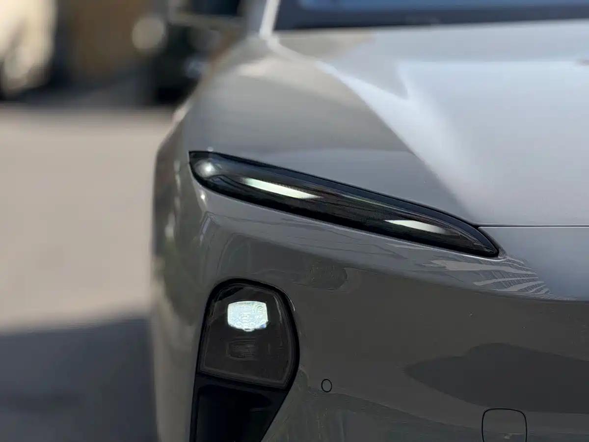 NIO ET5T 2024 Model 75kWh Touring — миниатюра 8
